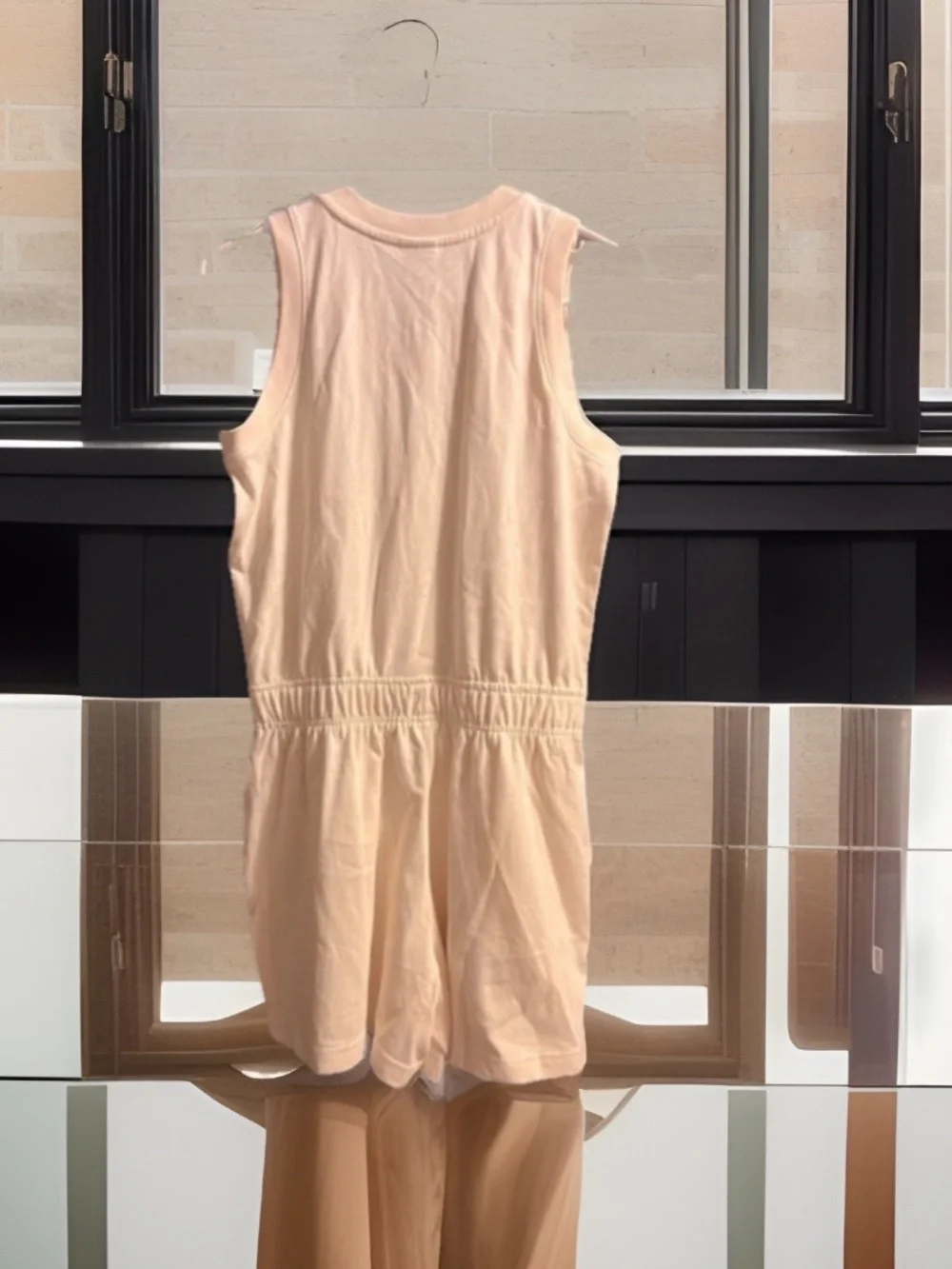Nike Romper/Jumper/1pc Scoop Neck Snap Buttons Cream/Khaki Pocket Elastic NWT